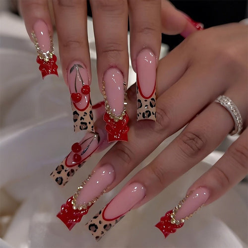 Künstlerische Kirsch- und Leoparden-Design-Nagelverstärkungen Karnz