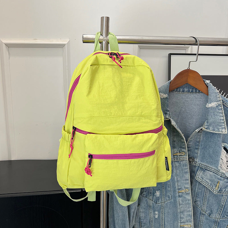 Leichter Mehrplatz-Rucksack Karnz