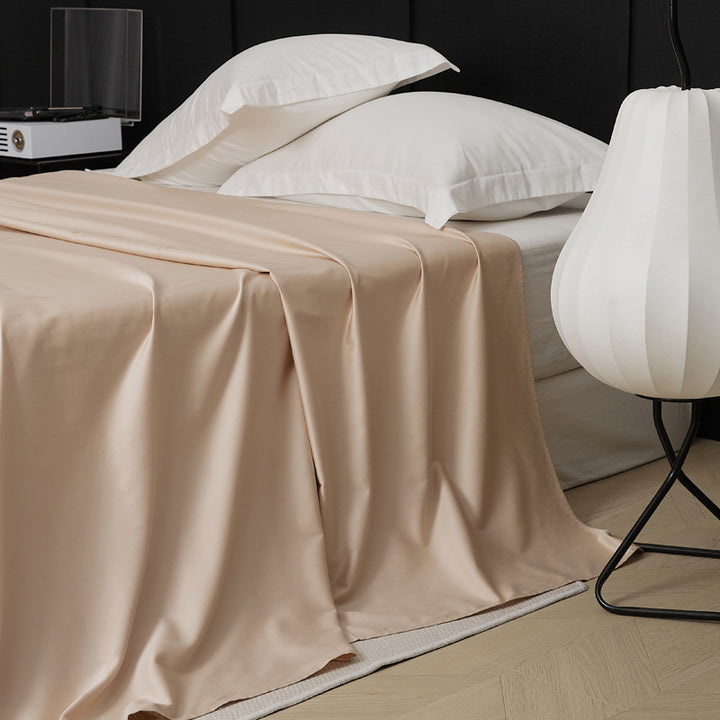 Glattes Bettlaken-Set aus Baumwollsatin mit edlem Fall