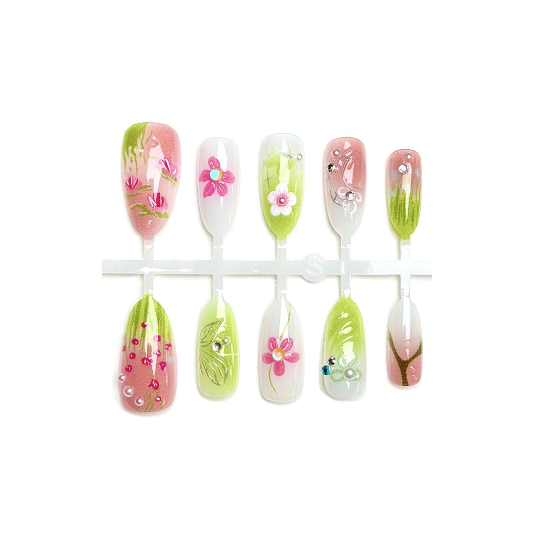 Künstlerisches Floral Press-On Nagelkunst Set 1790745835