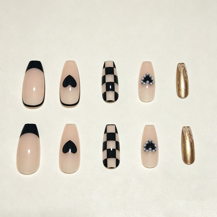 Künstlerische Künstliche Nageldesigns Karnz