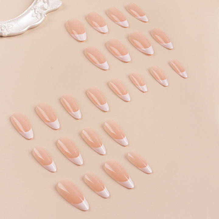 French Tip Nail Art Karnz