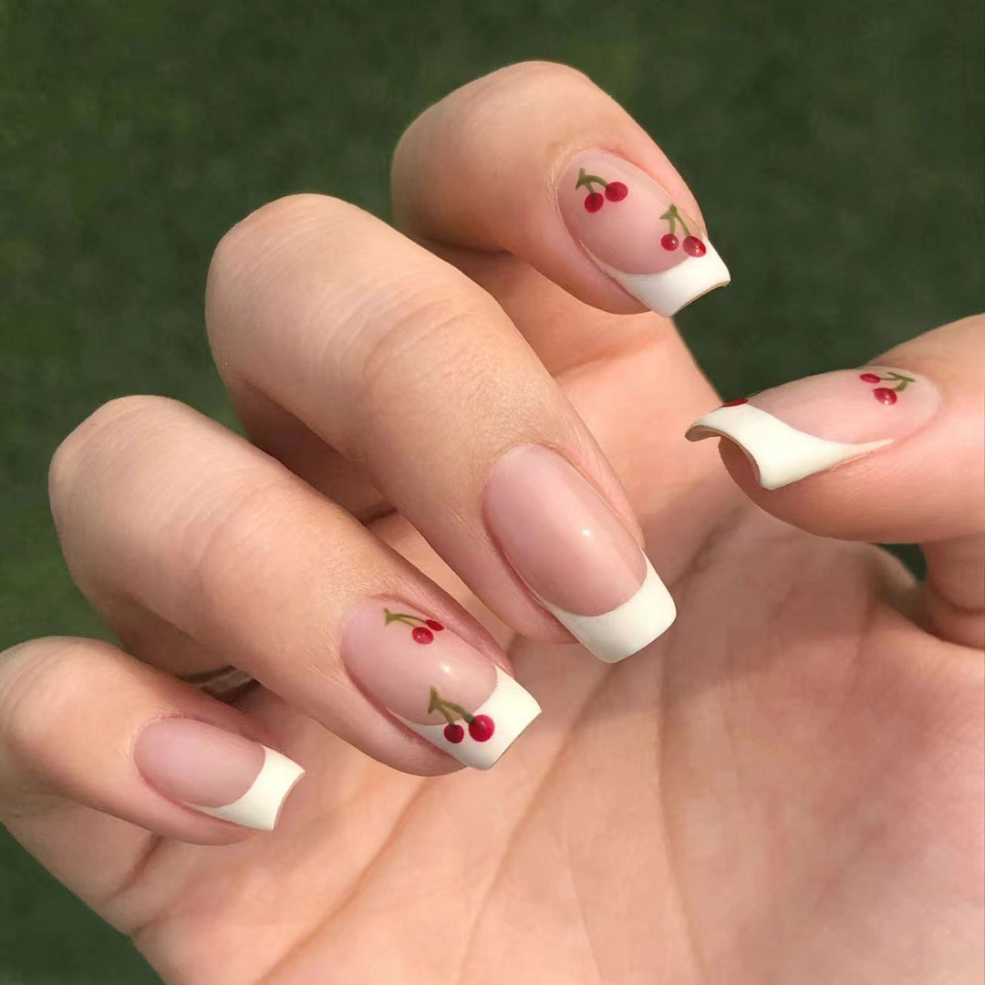 Kirschblüten Französischer Tipp Nagelkunstset