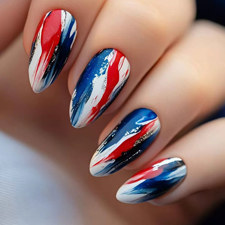 Künstliche Nagelkunst mit Abstraktem Farbdesign Karnz