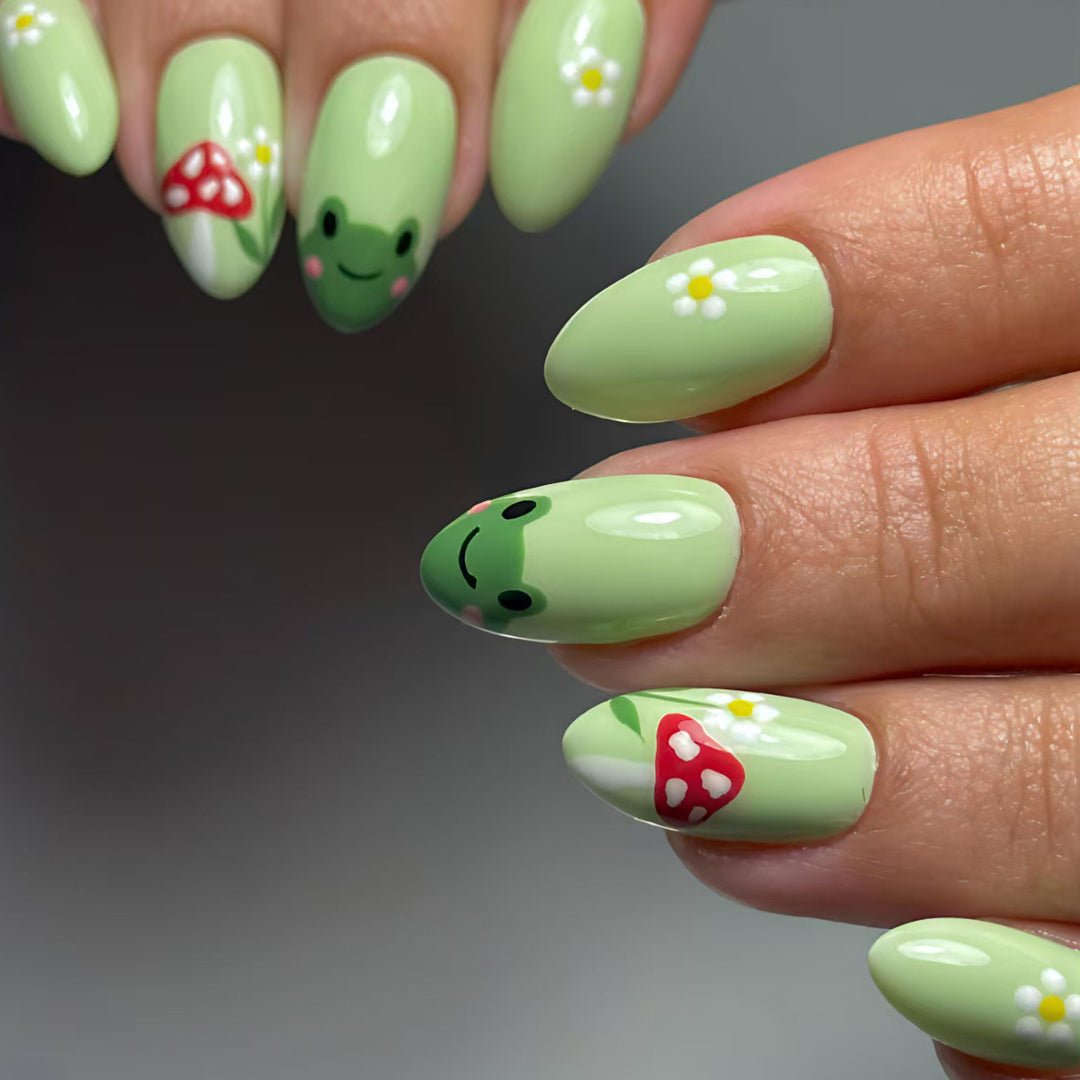 Kunstnägel mit Niedlichem Frosch- und Blumenmotiv Karnz