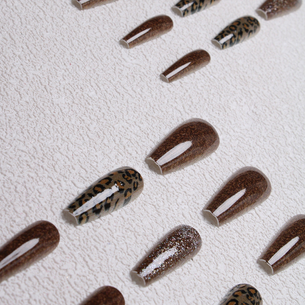 Trendy Press-On Nail Set Karnz