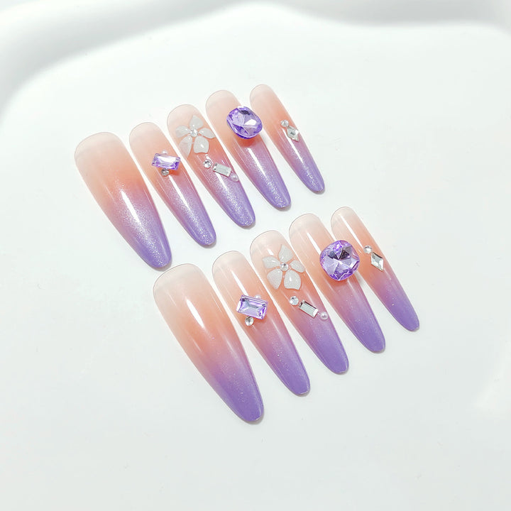 Kunstnagelset Karnz