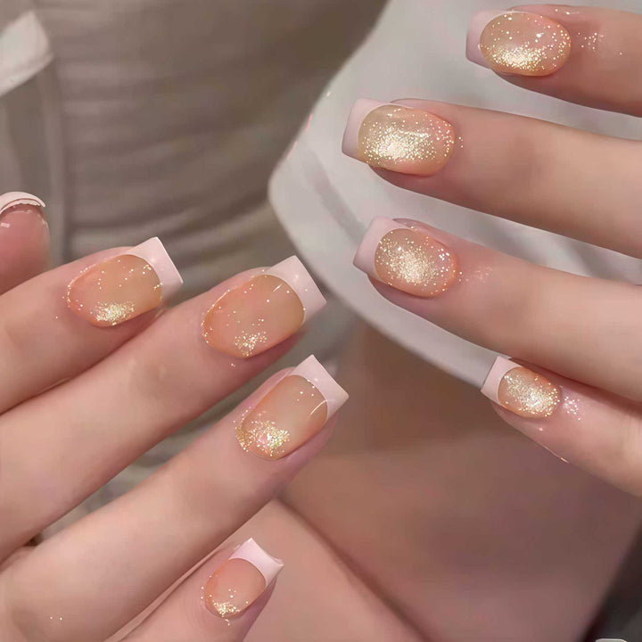 Elegante Glitter Französische Spitze Press-On Nägel Karnz