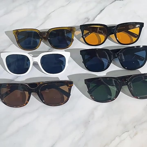 Damen stylische Sonnenbrille im modernen, geometrischen Design Karnz