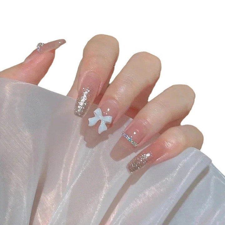 Glamouröse Nagelkunst Karnz