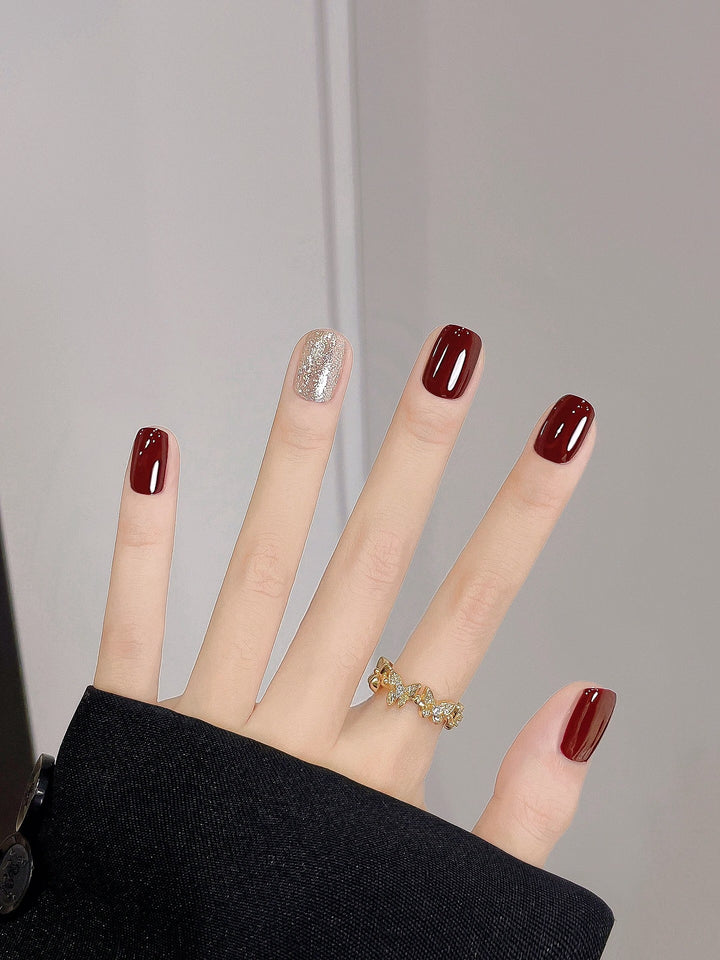 Luxuriöses Glänzendes Press-On Nagelset