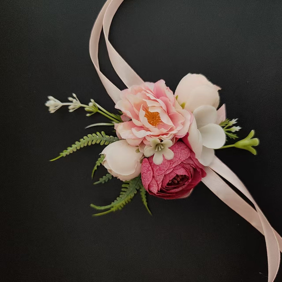 Schöne florale Corsage