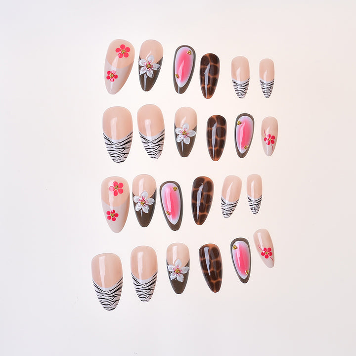 Dekorative Floral Press-On Nagelset Karnz 1787294384