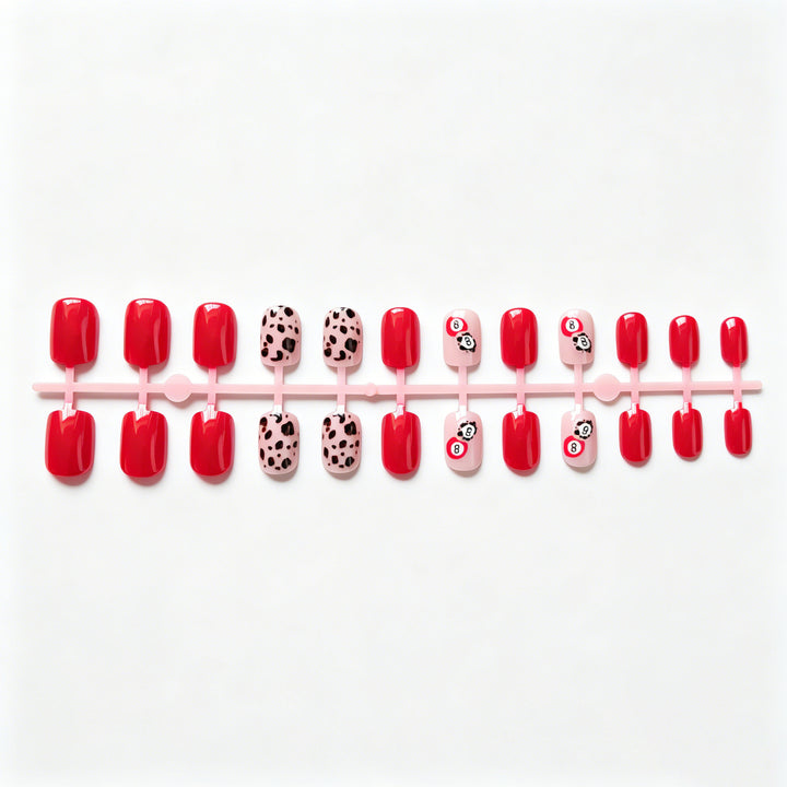 Trendy Tierdruck Nagelkunst