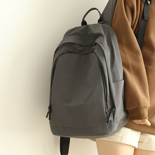 Eleganter Minimalistischer Rucksack Karnz