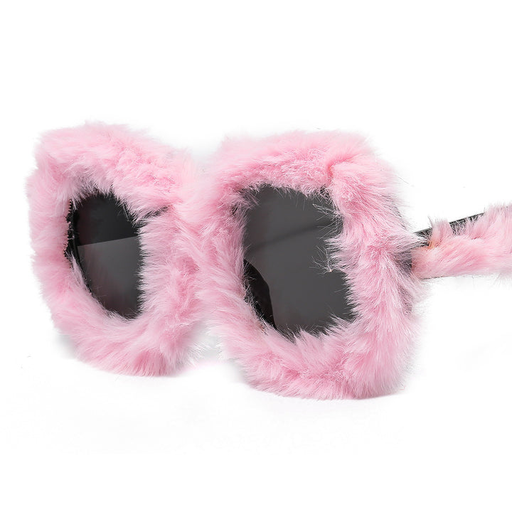 Damen auffällige Oversize-Sonnenbrille mit einem einzigartigen Felltouch Karnz