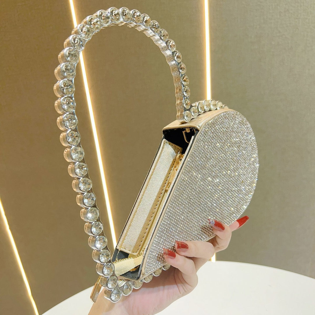 Strass-besetzte Abendhandtasche