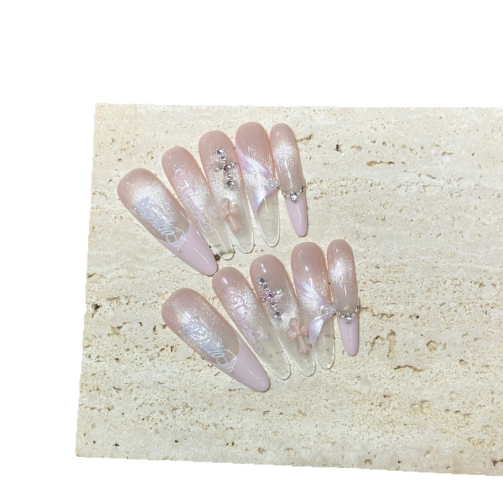 Elegantes Langes Stiletto Press-On Nageldesign Set
