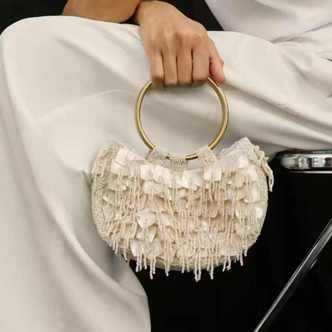 Texturierte Perlenhandtasche