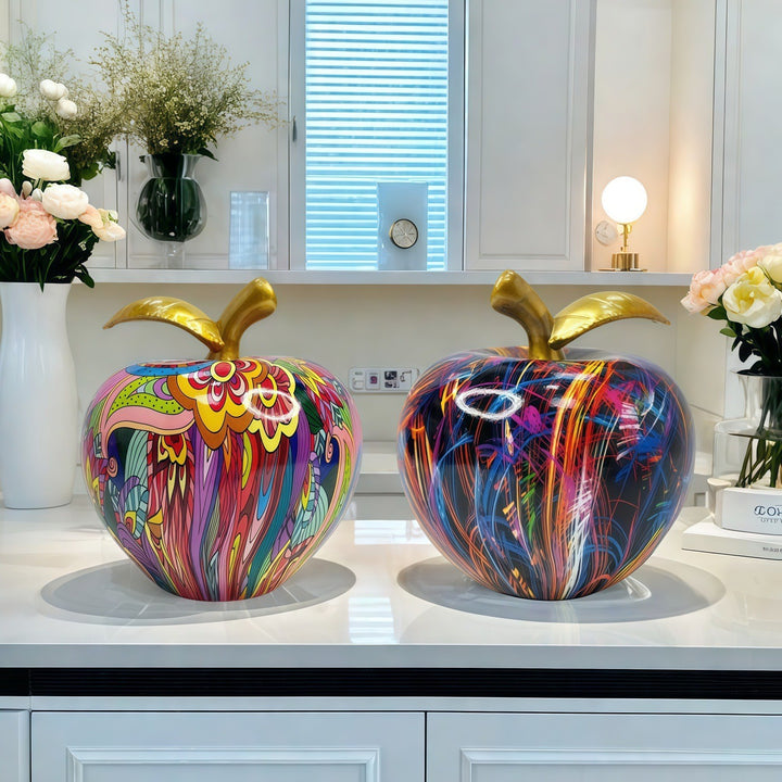 Dekorative Apfelfigur mit künstlerischem Design Karnz