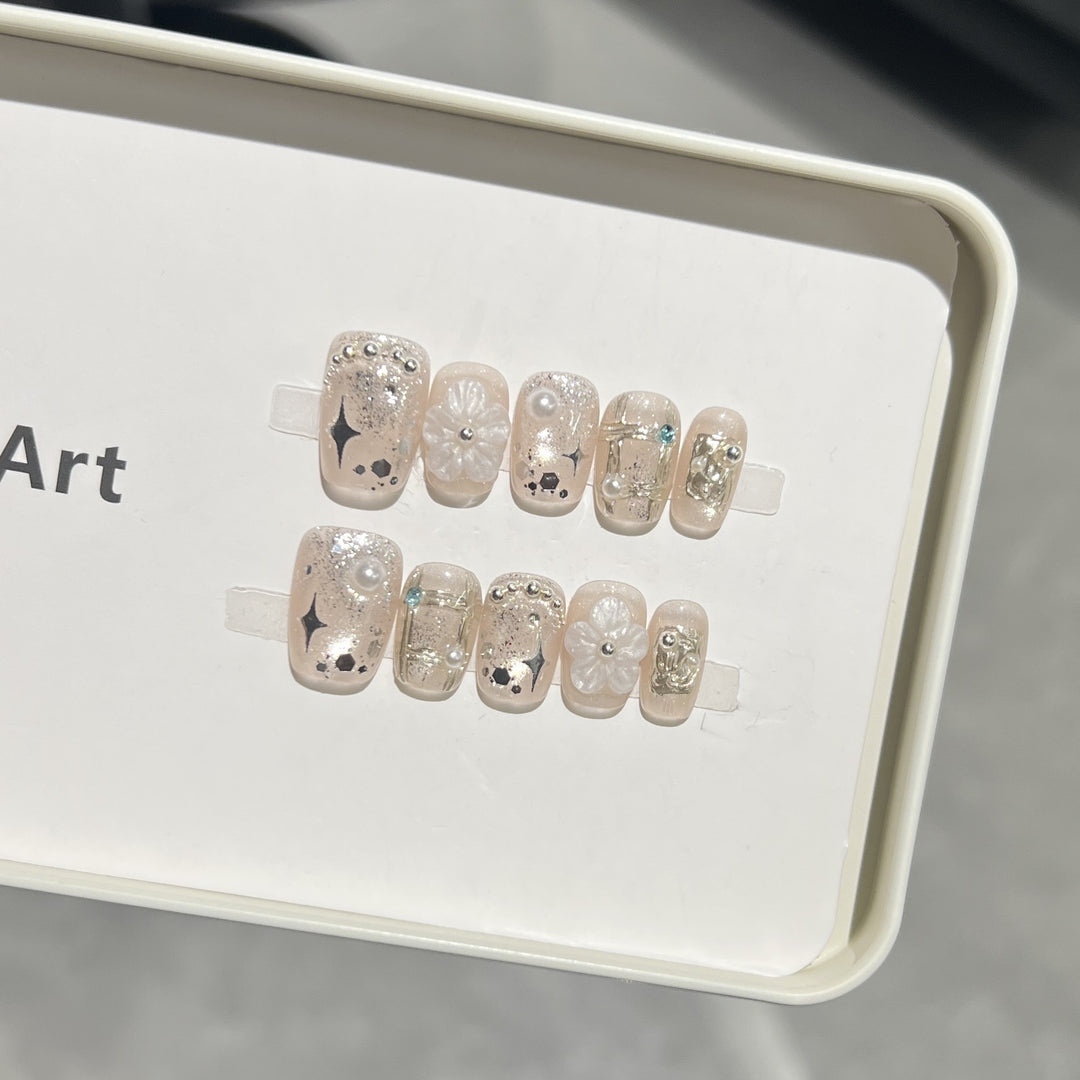 Dekorativer Acryl Press-On Nagelkunst Set Karnz