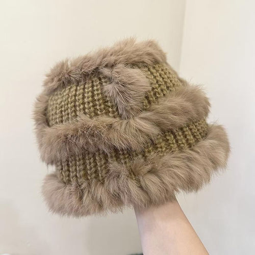 Gemütliche gestrickte Faux-Fur-Bucket-Hat
