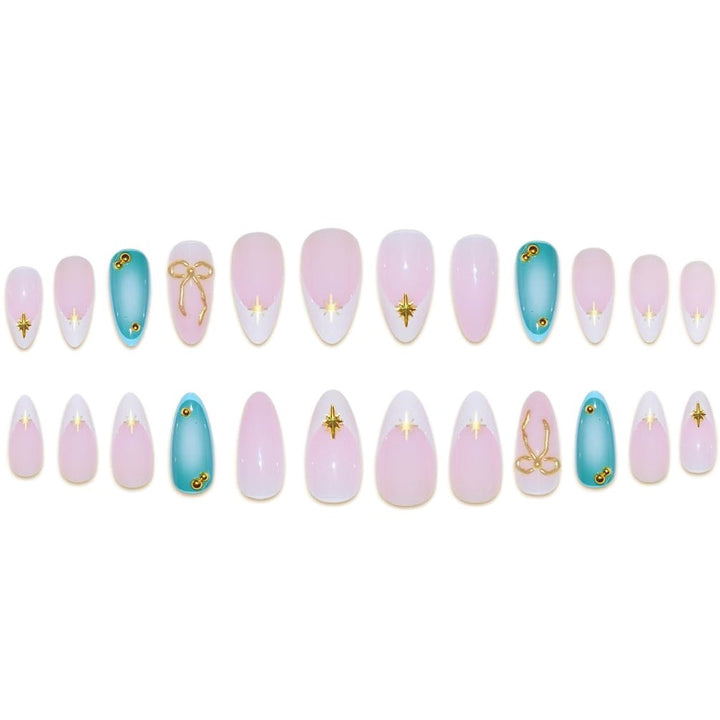 Glamouröse Stiletto-Nagelerweiterungen Karnz