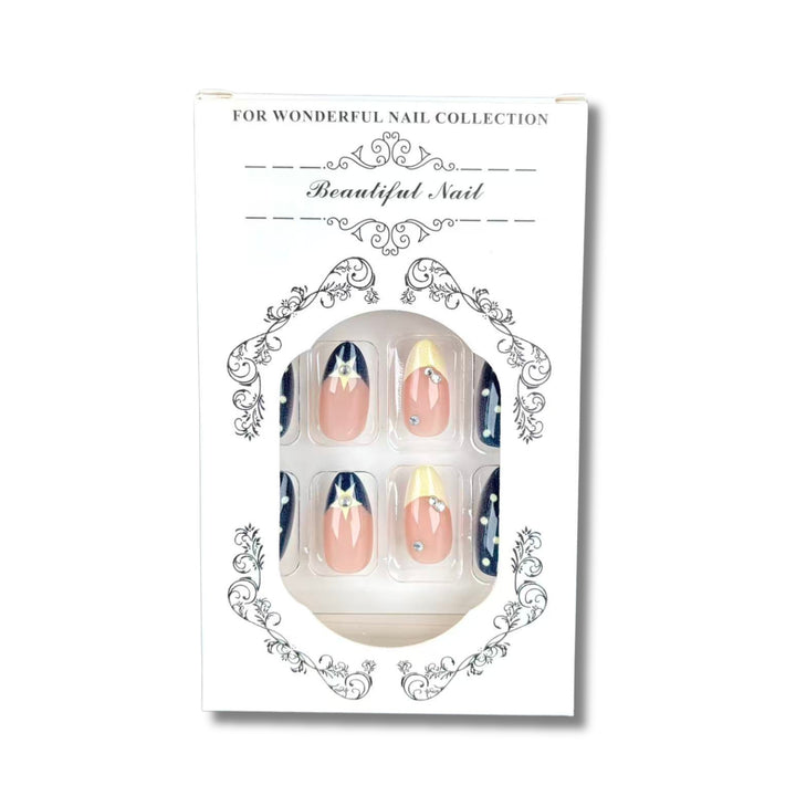 Künstlerisches Press-On Nagelset mit Sternelementen