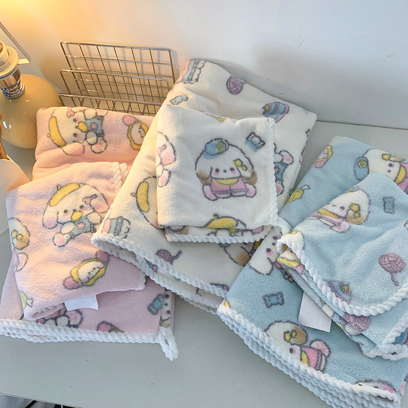 Kuscheldecke mit Verspieltem Tiermotiv Karnz