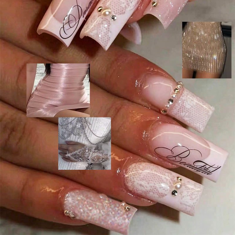 Schimmernde elegante Press-On-Nagelspitzen Karnz