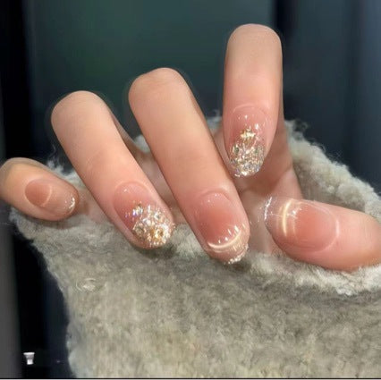 Dekorative Press-On Nagelspitzen Karnz