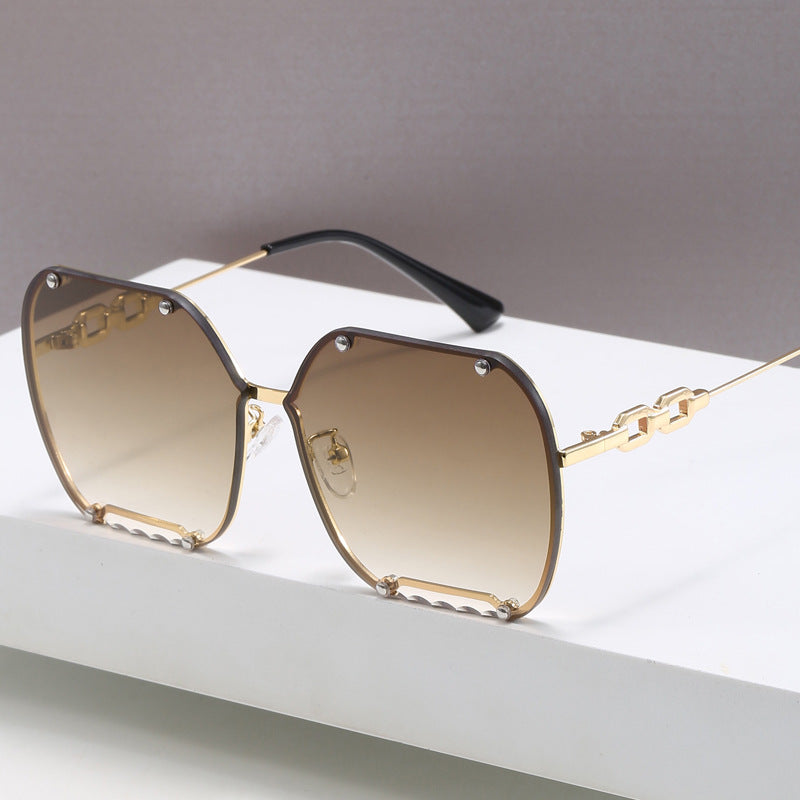 Damen elegante sechseckige Designer-Sonnenbrille mit luxuriösen Akzenten Karnz