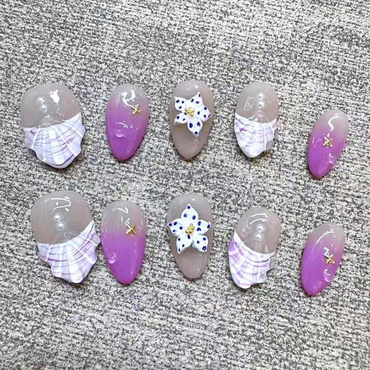 Künstlerisches Press-On Nagelset mit floralem und Ombre-Design Karnz