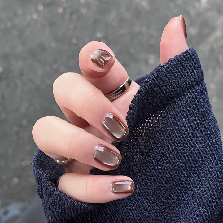 Glänzendes dekoratives Press-On-Nagelset Karnz