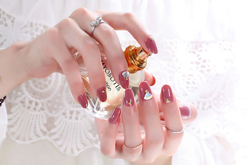Kunstvolle Nagelspitzen Design Karnz