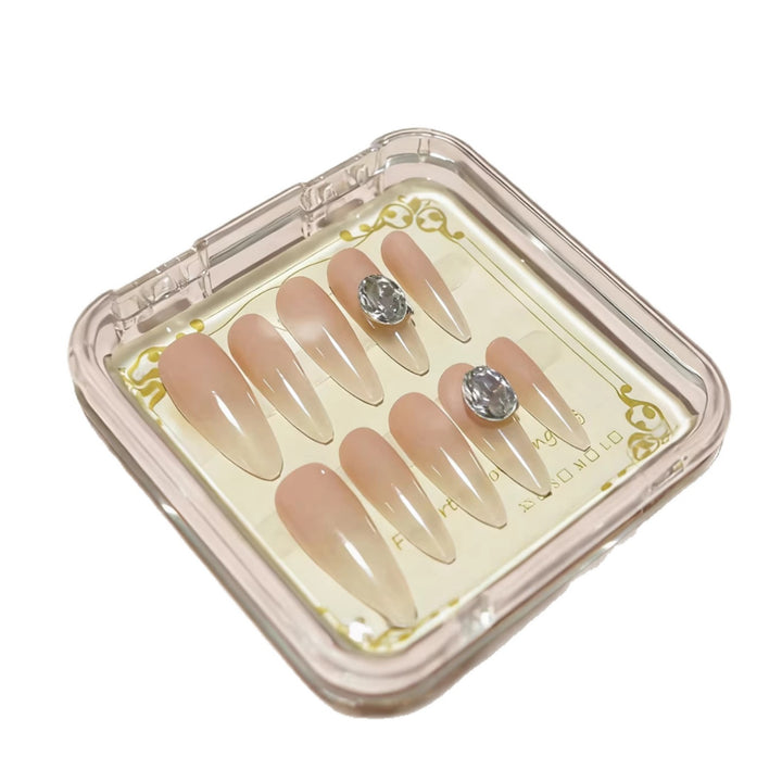 Elegante Lange-Stiletto-Nagelverlängerungen Karnz