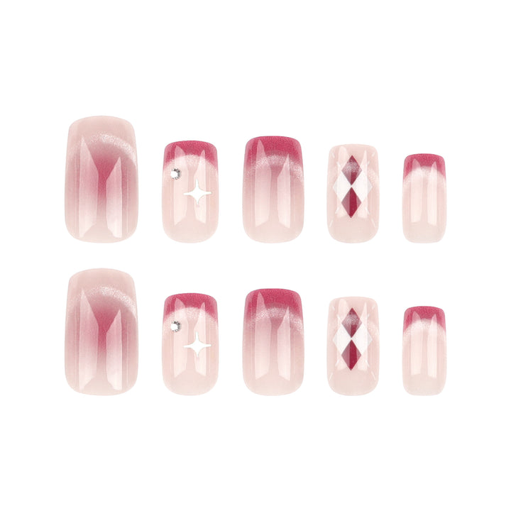 Glamouröse Nagelkunst mit Hochglanz-Effekt Karnz
