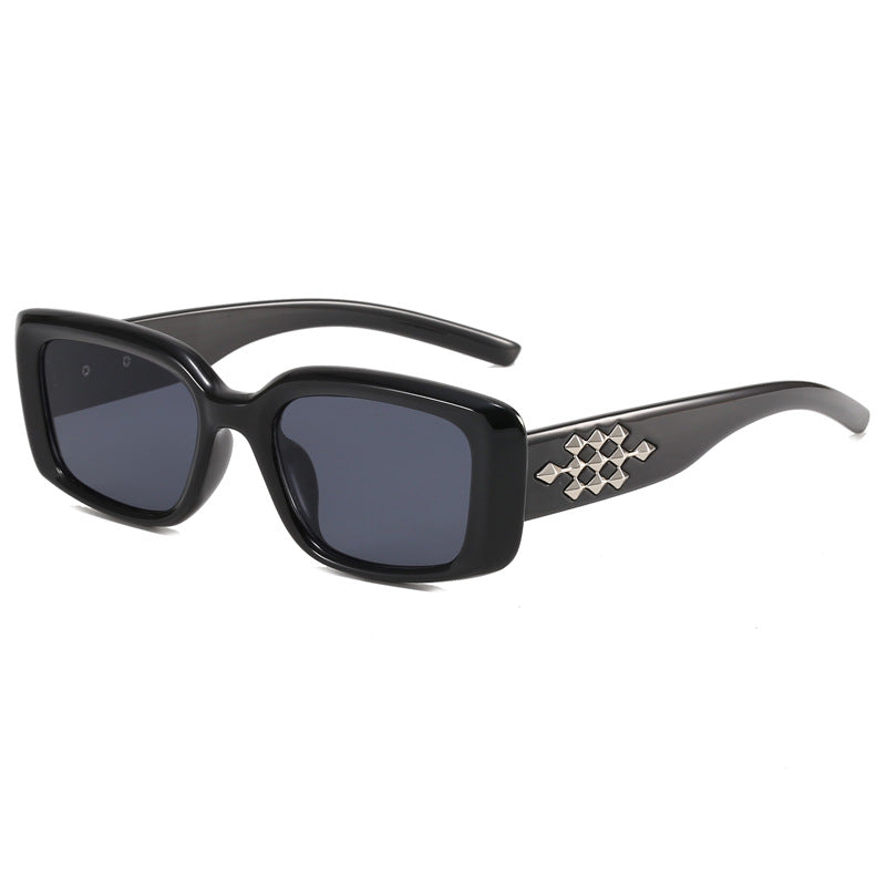 Damen Modische Brille mit verziertem Rahmen Karnz