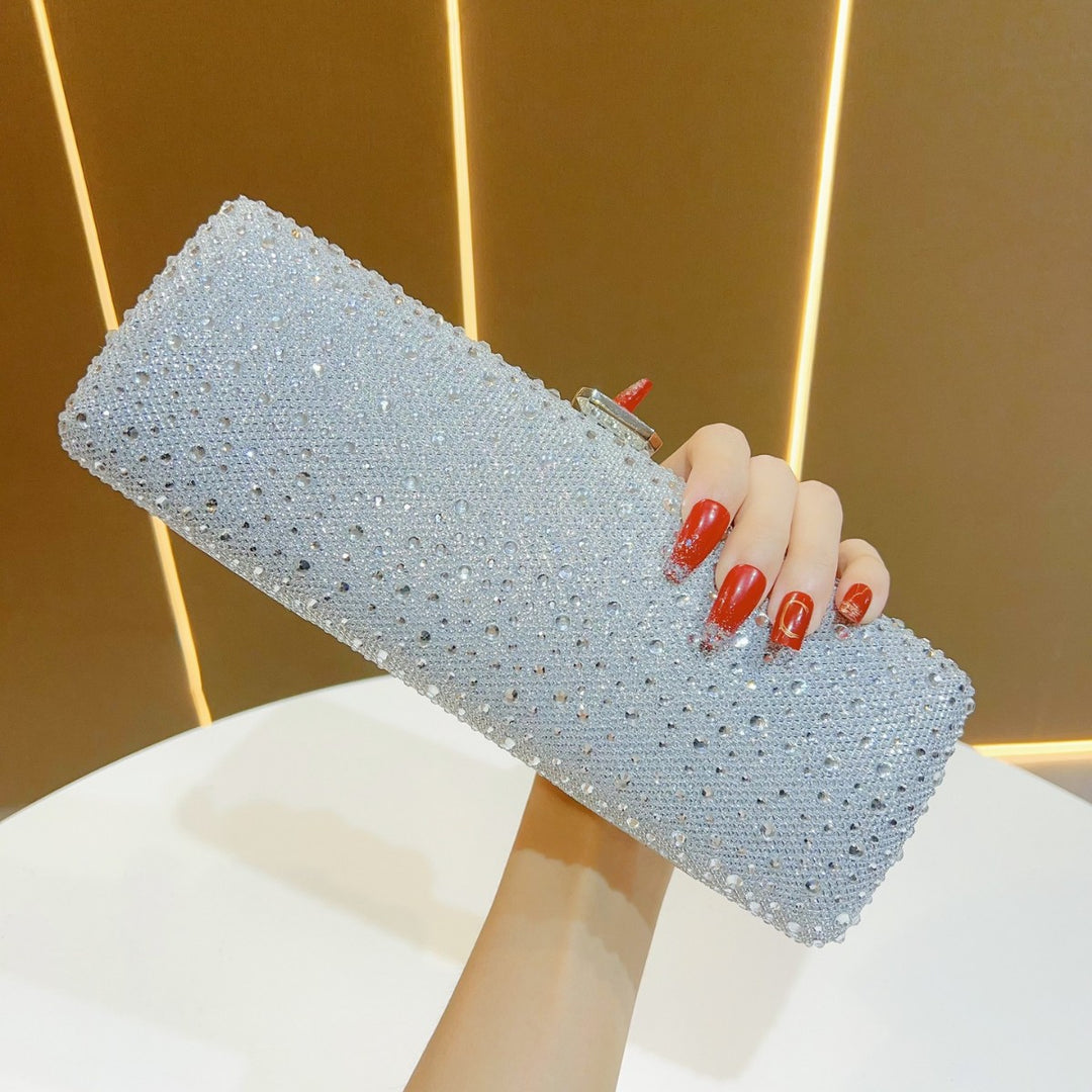 Rhinestone-beschichtete Clutch