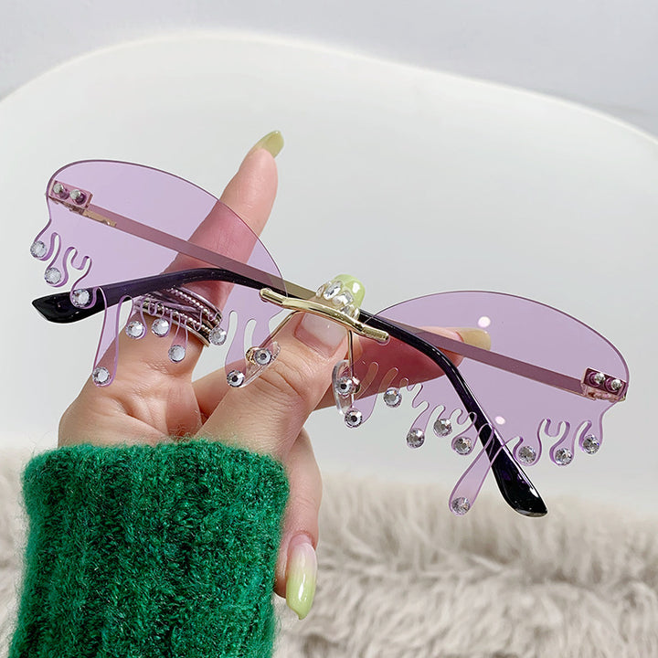 Damen auffällige Sonnenbrille im flüssigen Design Karnz