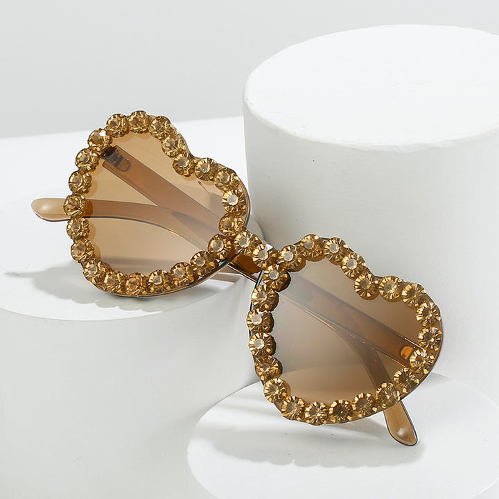 Herzförmige Glamour Sonnenbrille Karnz