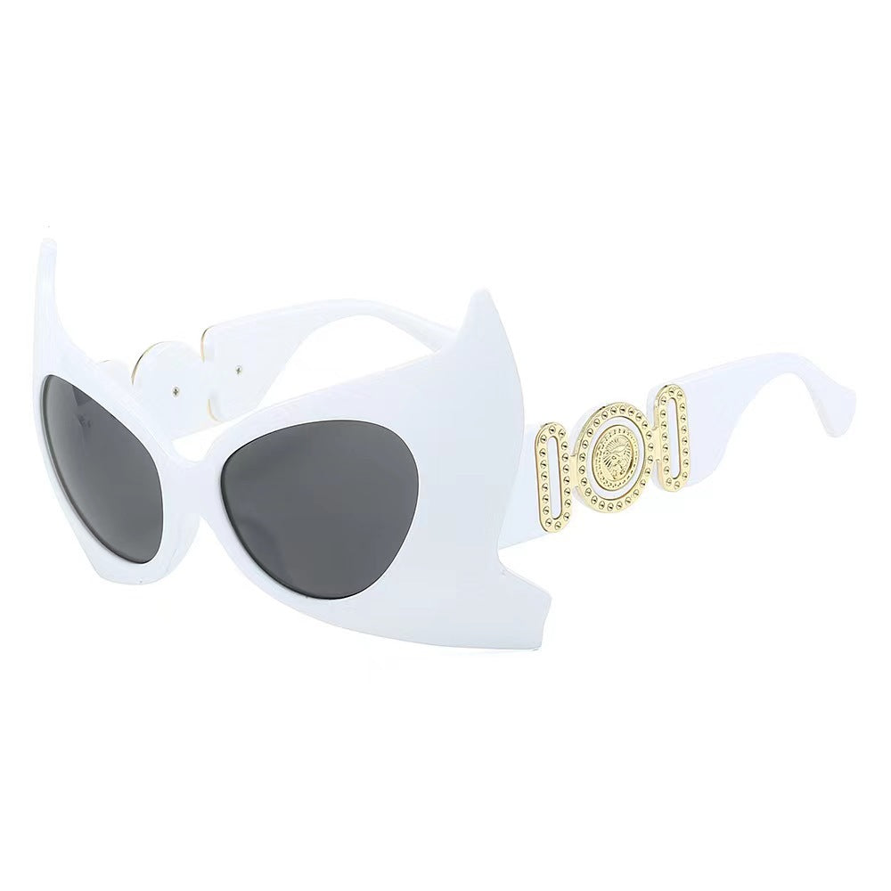 Damen Extravaganter Sonnenbrillenrahmen mit auffälligen Details Karnz