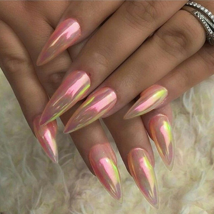 Shimmery Stiletto Press-On Nagelkunst Karnz
