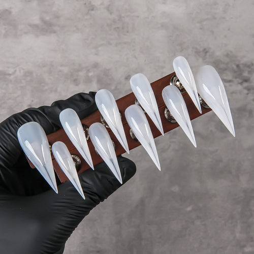 Hochspitzige Stiletto Press-On Nagelset