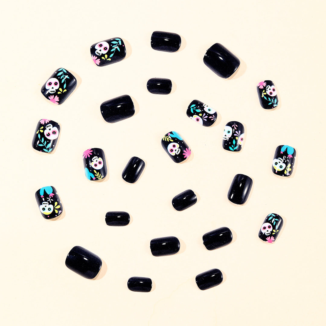 Artistic Nail Art Karnz
