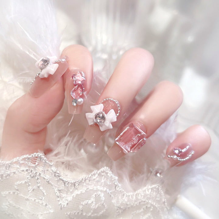 Künstlerisches 3D-Blumen-Press-On-Nagelset Karnz