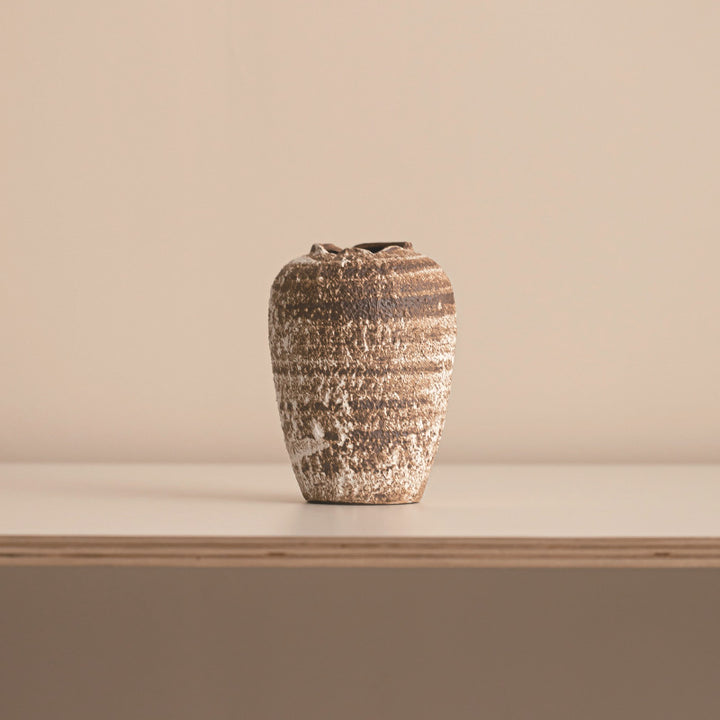 Rustikale strukturierte Keramik-Blumenvase