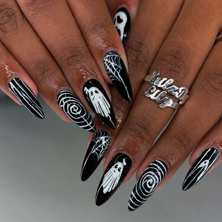 Gothic-Themen Stiletto Druck-auf Nägel Karnz