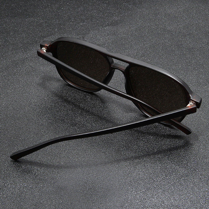 Damen Designer-Sonnenbrille mit modischem Schildpatt-Rahmen und UV-Schutz Karnz