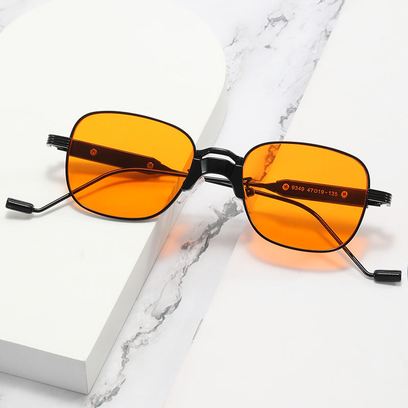 Modische Retro-Sonnenbrille mit Eckigem Rahmen Karnz